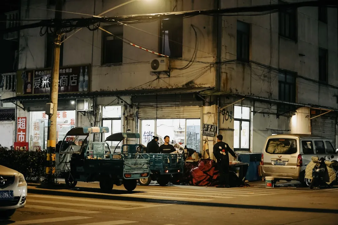 上海家庭清洁用品选购指南：聚亦福日用百货品质对比分析